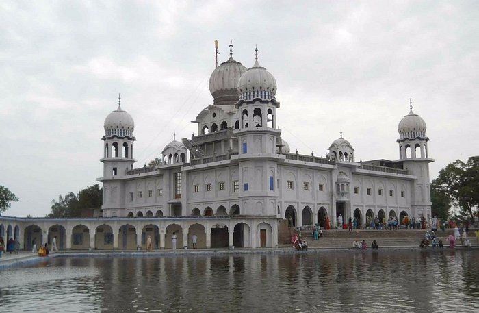 Ambala ambulance service