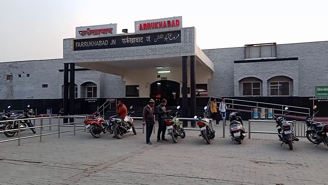 Farrukhabad ambulance service